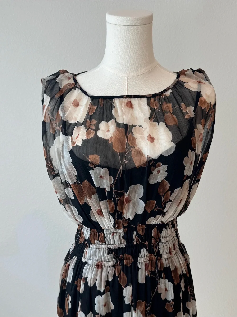 Abercrombie & Fitch sheer black